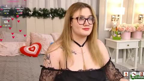 Snapshot of your_dream_nancy chatting on 9, 4, 2026 Nancy online show from 9, 4, 2026