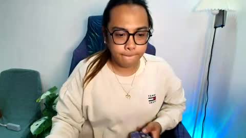 Snapshot of your_dreamgirlxxx69 chatting on 24, 6, 2026 your_dreamgirlxxx69 online show from 24, 6, 2026