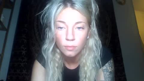 Snapshot of your_fav1 chatting on 16, 10, 2025 your_fav1 online show from 16, 10, 2025