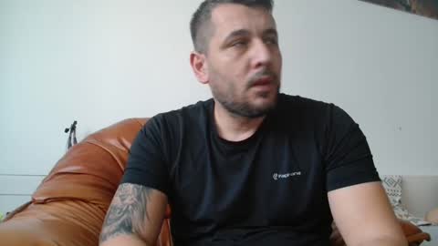 Eva and Jhony online show from 25, 1, 2025