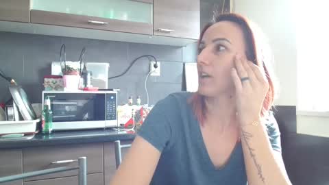 Eva and Jhony online show from 3, 3, 2025