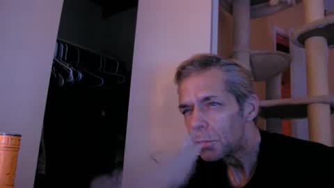 Snapshot of your_king_of_hearts chatting on 21, 10, 2025 Sophiestar online show from 21, 10, 2025