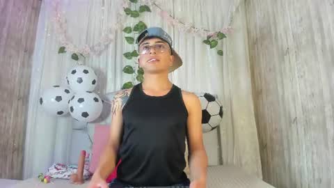 your_kitty_boy online show from 29, 6, 2026