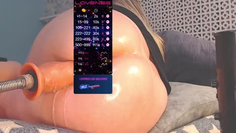 Snapshot of your_lina chatting on 13, 12, 2024 AngeLina online show from 13, 12, 2024