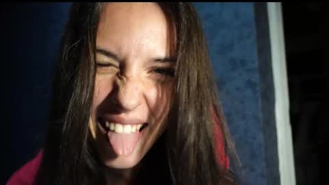 Snapshot of your_little_flexible_girl chatting on 5, 11, 2025 Meri online show from 5, 11, 2025