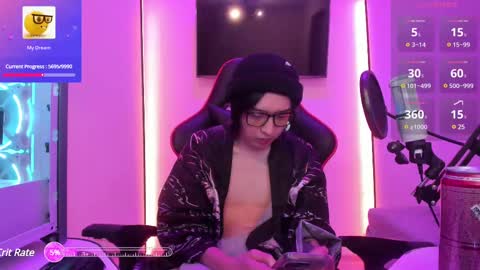 Snapshot of your_little_twink chatting on 24, 2, 2025 Han online show from 24, 2, 2025