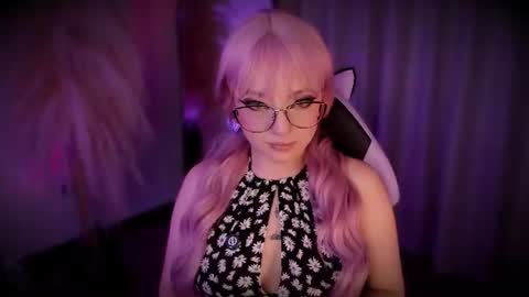 Cami independent model online show from 17, 7, 2026