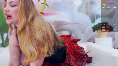 Snapshot of your_milf_lilly chatting on 3, 3, 2026 Lilly online show from 3, 3, 2026