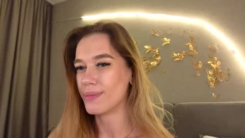 Snapshot of your_misstress chatting on 6, 3, 2025 Jessica Loyd online show from 6, 3, 2025