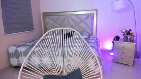 Snapshot of your_new_obsession_ chatting on 25, 9, 2025 adah 3 online show from 25, 9, 2025