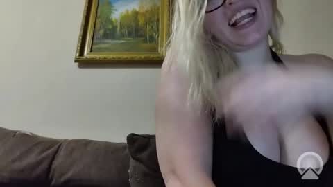 Snapshot of your_sinful_soul chatting on 27, 7, 2026 Roxy online show from 27, 7, 2026