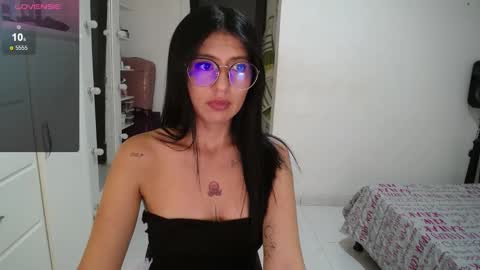 Danna  online show from 4, 2, 2025