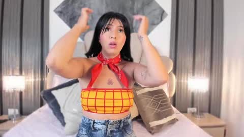Snapshot of your_slutty_doll_ chatting on 4, 10, 2025 Danna  online show from 4, 10, 2025