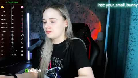 Molly online show from 28, 4, 2026