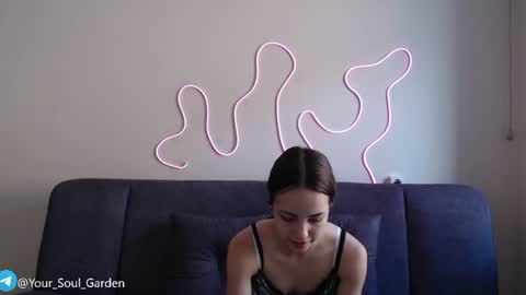 Zoe online show from 14, 7, 2026