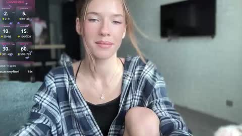 Mia  online show from 3, 10, 2025