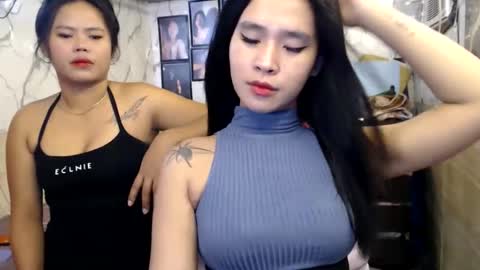 your_twinkletoes18 online show from 13, 5, 2026