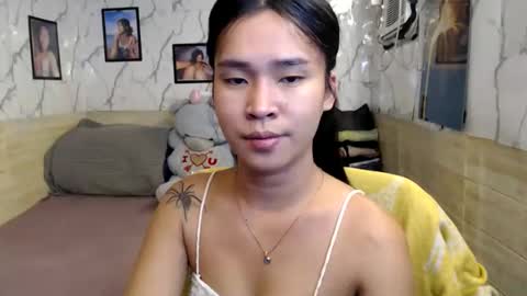 your_twinkletoes18 online show from 6, 6, 2026