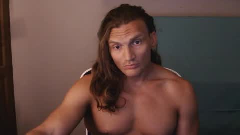 Snapshot of your_viking_ chatting on 16, 9, 2025 your_viking_ online show from 16, 9, 2025