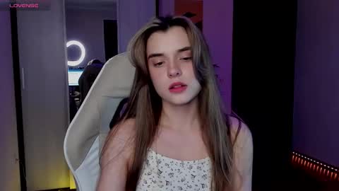 Snapshot of youranikka chatting on 26, 9, 2025 Anikka online show from 26, 9, 2025