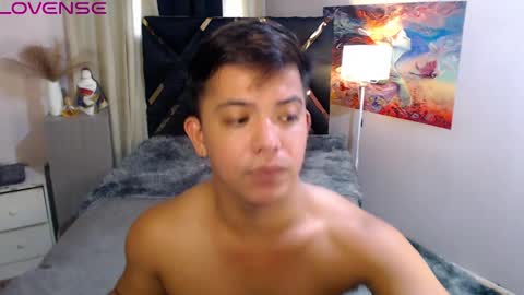 Snapshot of yourasian_bradley chatting on 5, 10, 2025 yourasian_bradley online show from 5, 10, 2025