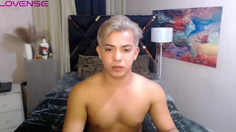 Snapshot of yourasian_bradley chatting on 21, 10, 2025 yourasian_bradley online show from 21, 10, 2025