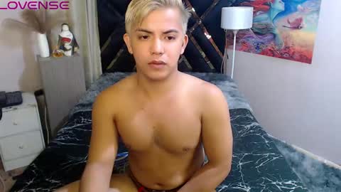 Snapshot of yourasian_bradley chatting on 24, 10, 2025 yourasian_bradley online show from 24, 10, 2025