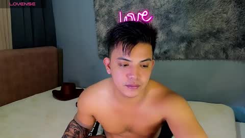 yourasian_bradley online show from 17, 1, 2026