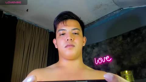 yourasian_bradley online show from 3, 2, 2026