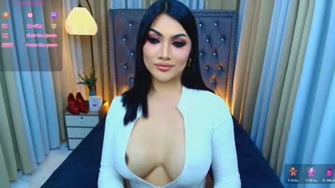 Snapshot of yourasiangoddess69 chatting on 5, 3, 2026 Goddess online show from 5, 3, 2026