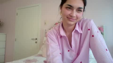 yourbella37 online show from 20, 5, 2026