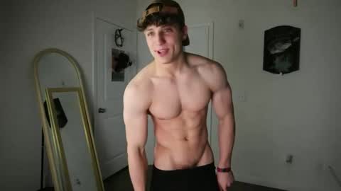 Snapshot of yourbigitalianstallion chatting on 14, 5, 2026 Ben online show from 14, 5, 2026