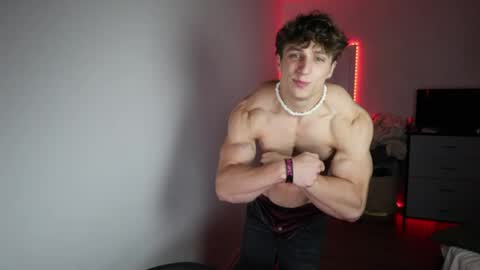 Snapshot of yourbigitalianstallion chatting on 5, 8, 2026 Ben online show from 5, 8, 2026