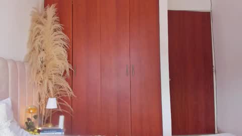 Snapshot of yourboynextdoor1 chatting on 13, 9, 2025 YOURBOYNEXTDOOR online show from 13, 9, 2025