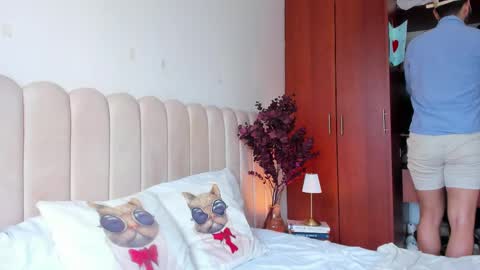 Snapshot of yourboynextdoor1 chatting on 19, 10, 2025 YOURBOYNEXTDOOR online show from 19, 10, 2025