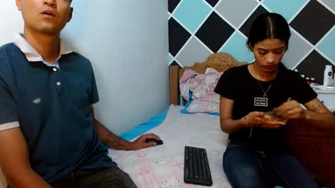 yourcouplehot online show from 9, 1, 2026