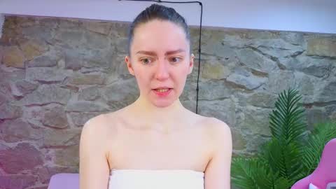 yourcutefoxy online show from 5, 2, 2026