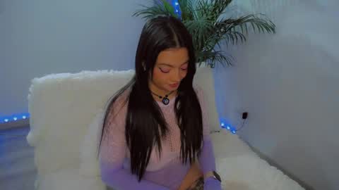 Snapshot of yourcutegiirl chatting on 28, 4, 2026 Salom online show from 28, 4, 2026