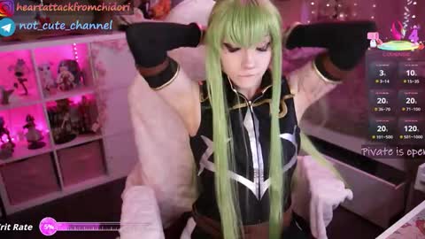 Snapshot of yourcutewaifu chatting on 23, 9, 2025 Lina Fansly    online show from 23, 9, 2025