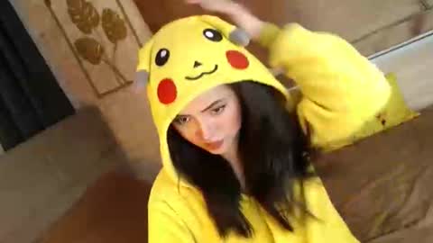 JEN  online show from 16, 9, 2025