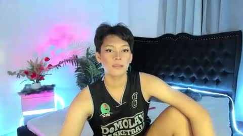 Snapshot of yourdreamboyxx chatting on 18, 9, 2025 HEN online show from 18, 9, 2025