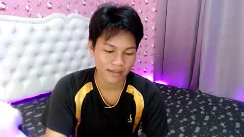 Snapshot of yourdreamboyxx chatting on 1, 10, 2025 HEN online show from 1, 10, 2025