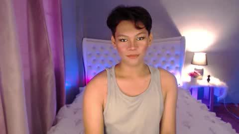 Snapshot of yourdreamboyxx chatting on 24, 10, 2025 HEN online show from 24, 10, 2025