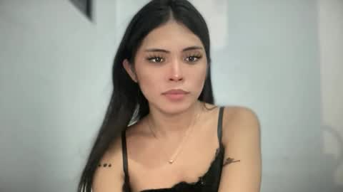 Snapshot of yourehot_pretty chatting on 7, 6, 2026 Do read my bio online show from 7, 6, 2026