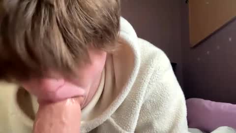 yourelilangel online show from 7, 3, 2025