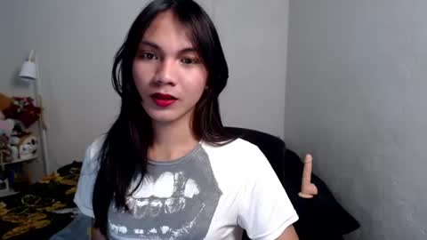 Snapshot of yourfav_jasmin chatting on 6, 7, 2026 NEW HUGECOCK online show from 6, 7, 2026