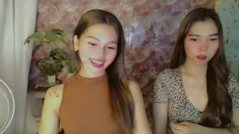 Snapshot of yourfavoratesunshine chatting on 28, 3, 2026 Sunshine online show from 28, 3, 2026