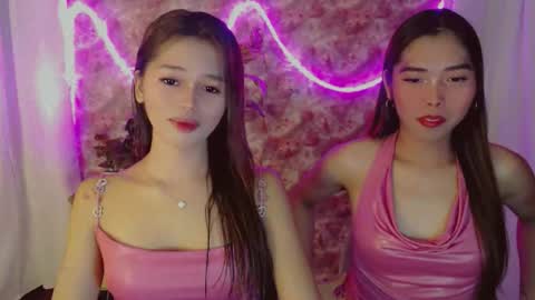 Snapshot of yourfavoratesunshine chatting on 12, 4, 2026 Sunshine online show from 12, 4, 2026