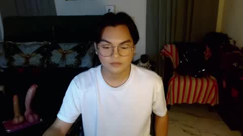 Fem boi Nards online show from 4, 7, 2026