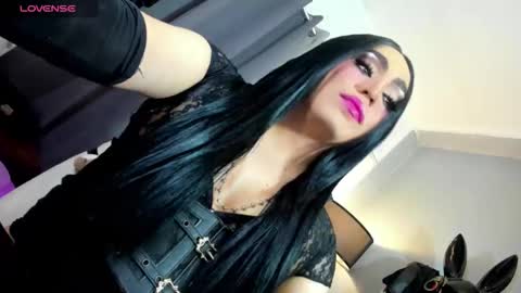 Snapshot of yourfiercemistress chatting on 18, 10, 2025  not into STINGY and CHEAP people online show from 18, 10, 2025